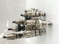 工业控制系统选用Parker电磁阀时，哪些因素值得重点评估
