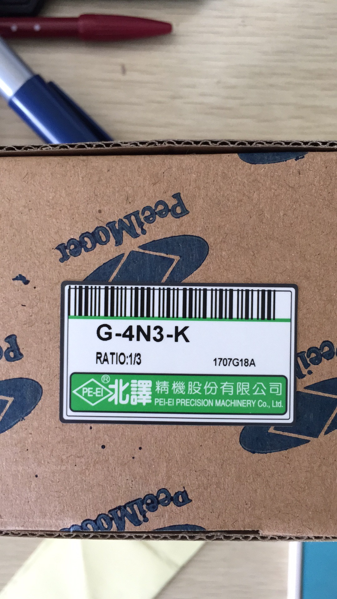 WIKI数显压力表和传统压力表怎么选?从读数方式到应用场景对比配图