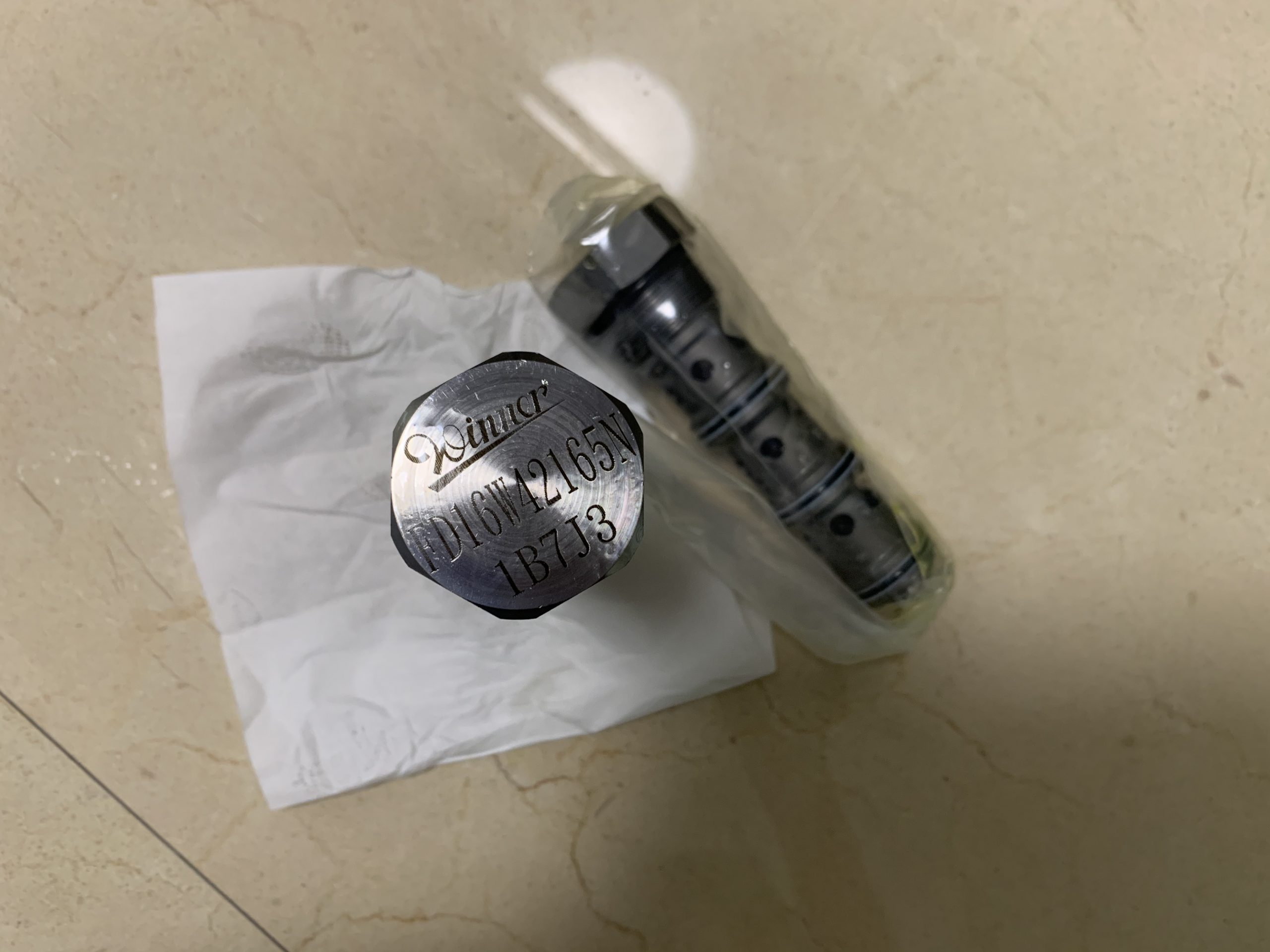 从设备维护看NACHI液压油缸密封件对机械寿命的影响配图