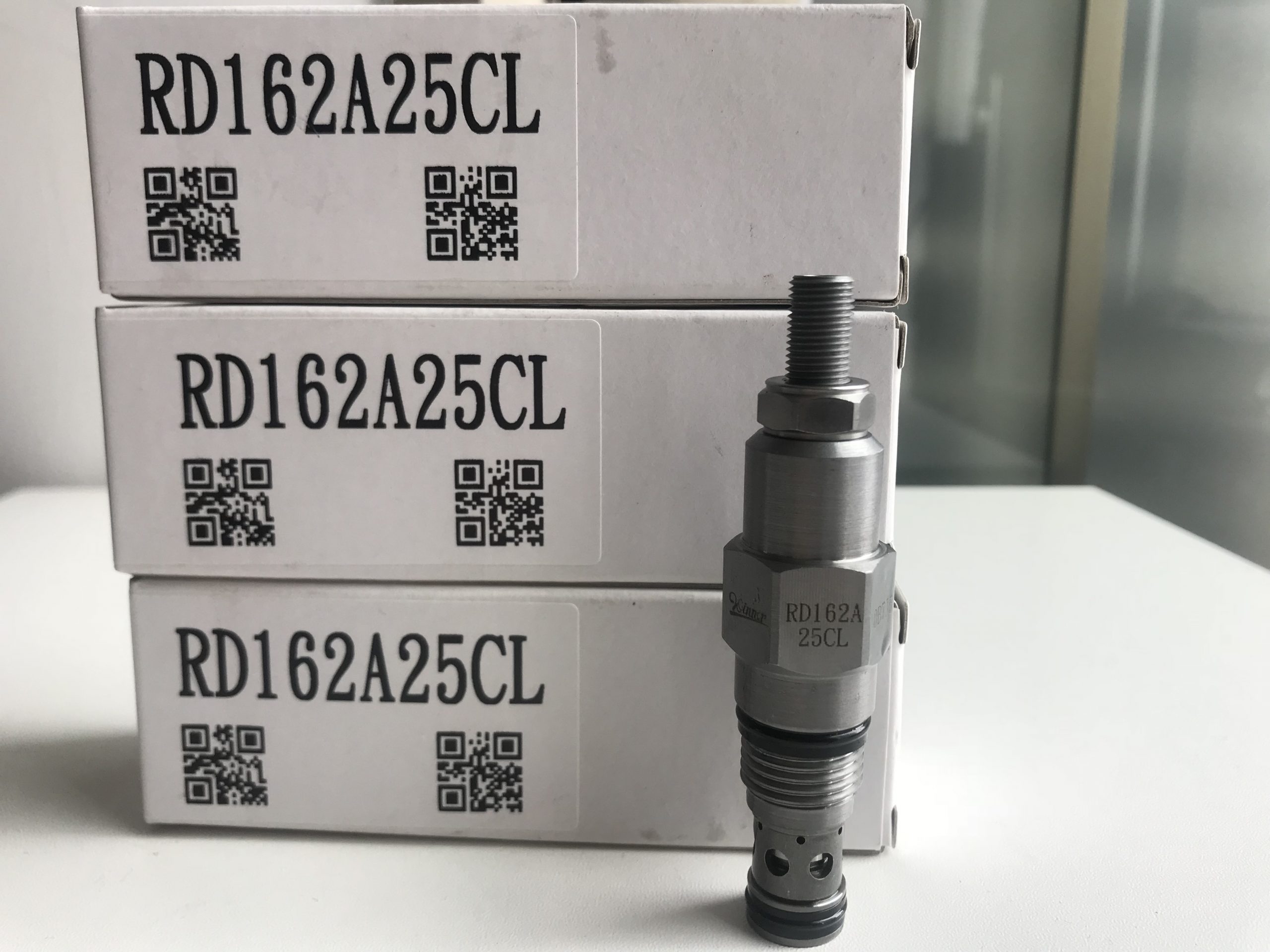 VICKERS柱塞泵工作机理与典型应用场景解析配图