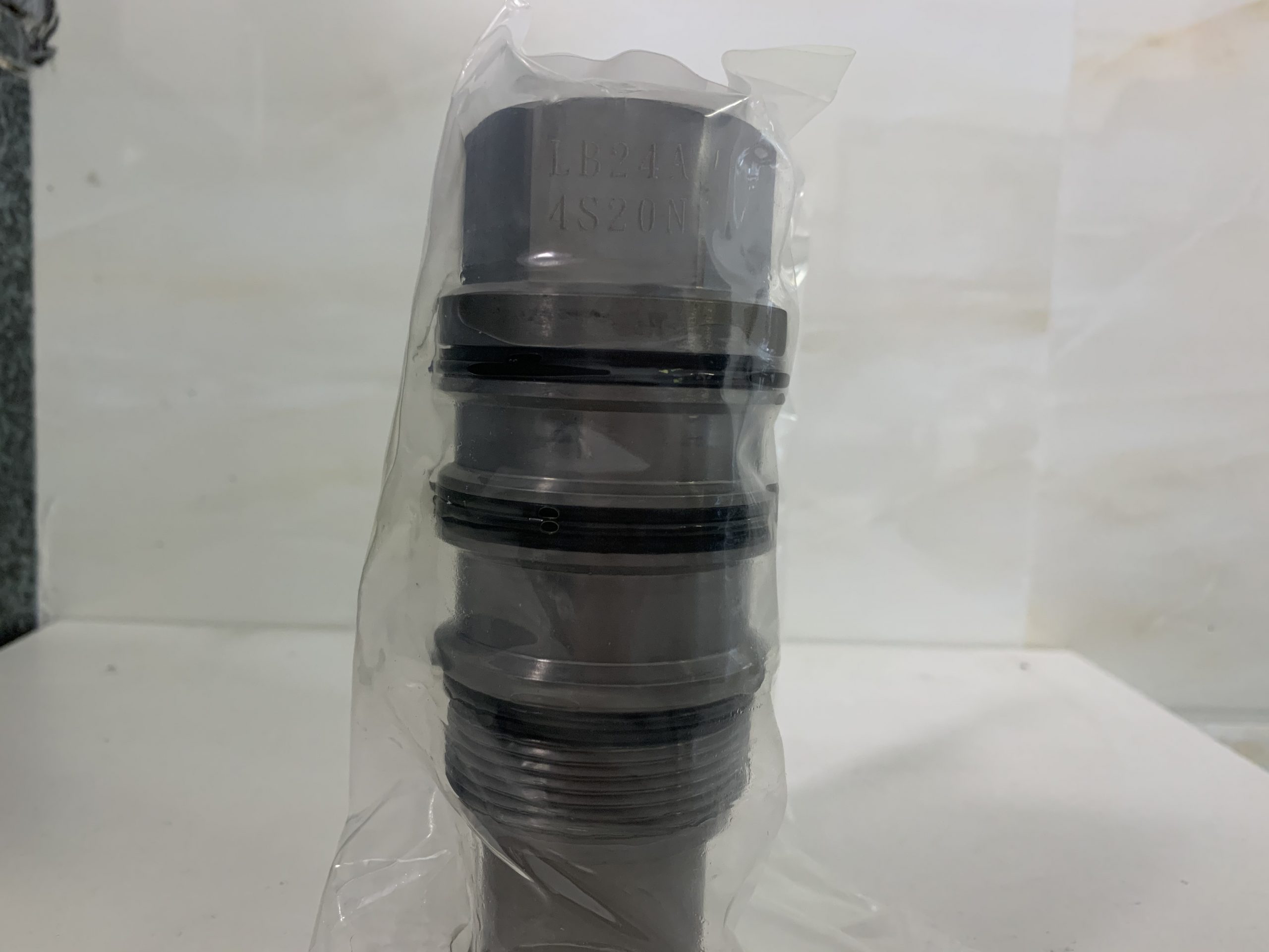 设备效率优化视角下的HYDROMAX手动换向阀应用要点配图