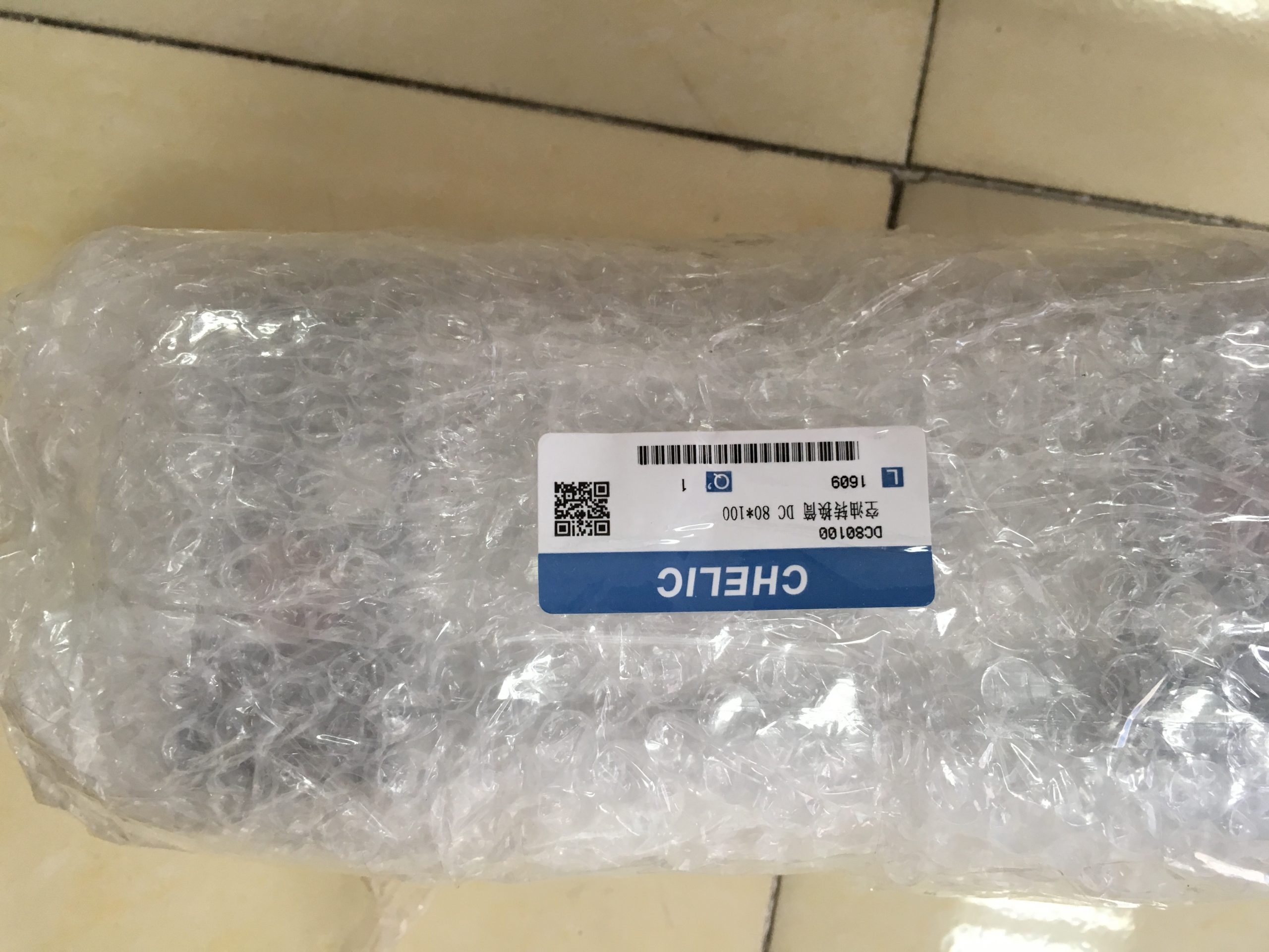 气源处理回路中，稳速油雾器如何影响润滑供给与动作稳定性配图