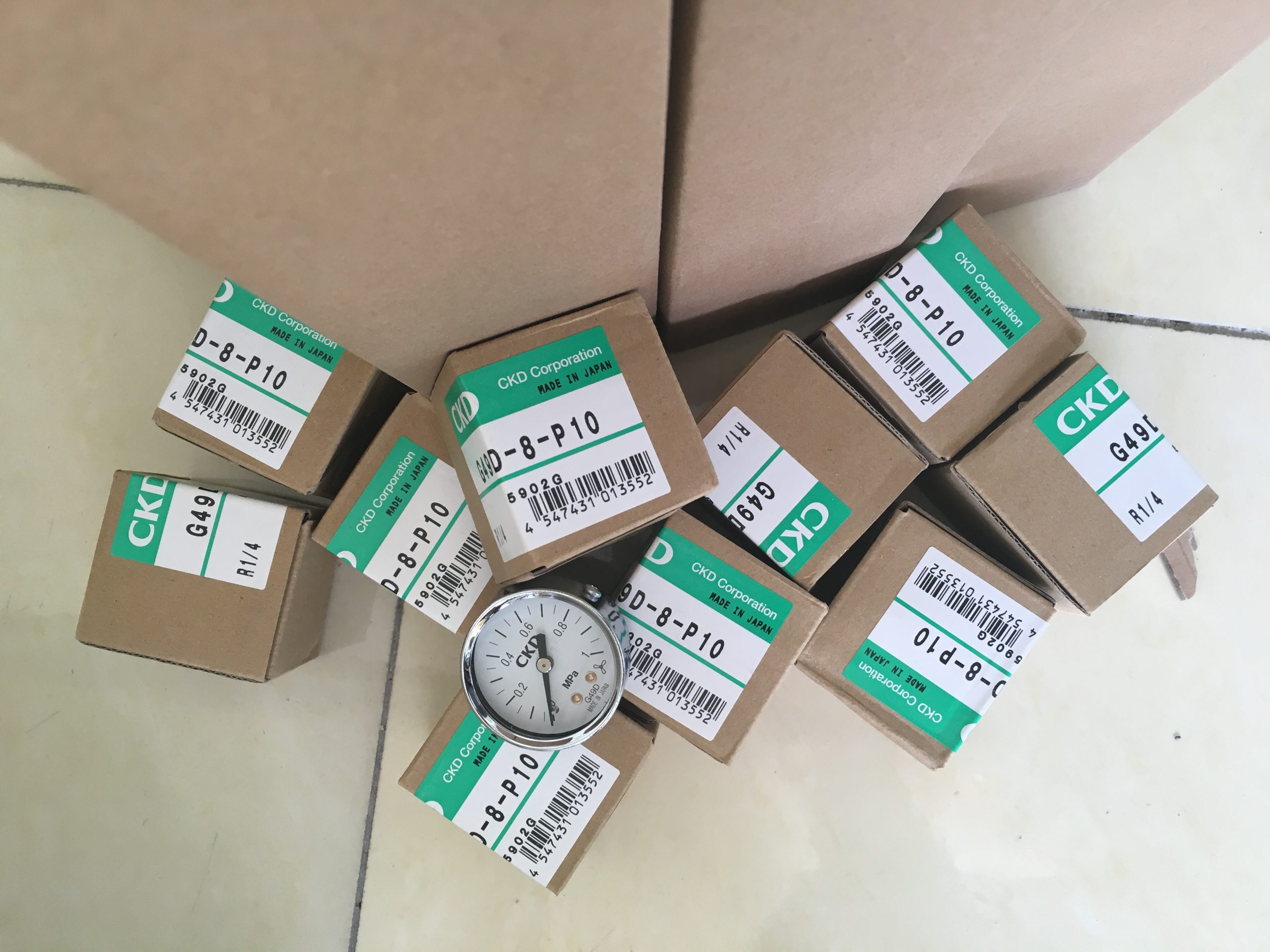 液压回路如何配置丹尼逊叶片泵?供油需求与执行元件匹配要点配图