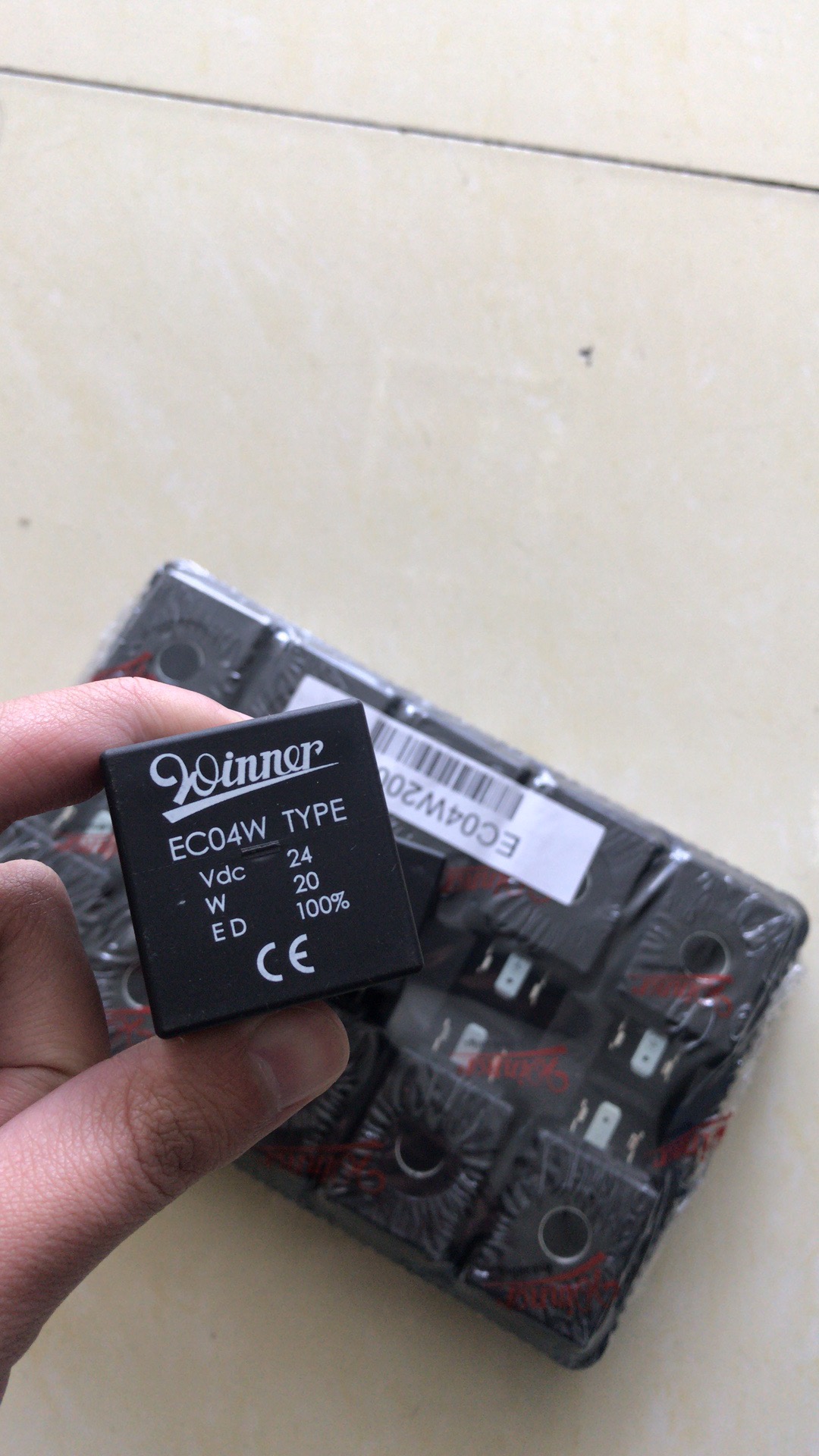 工业压力测量的可靠基础:威卡压力表的制造细节与专业品质配图