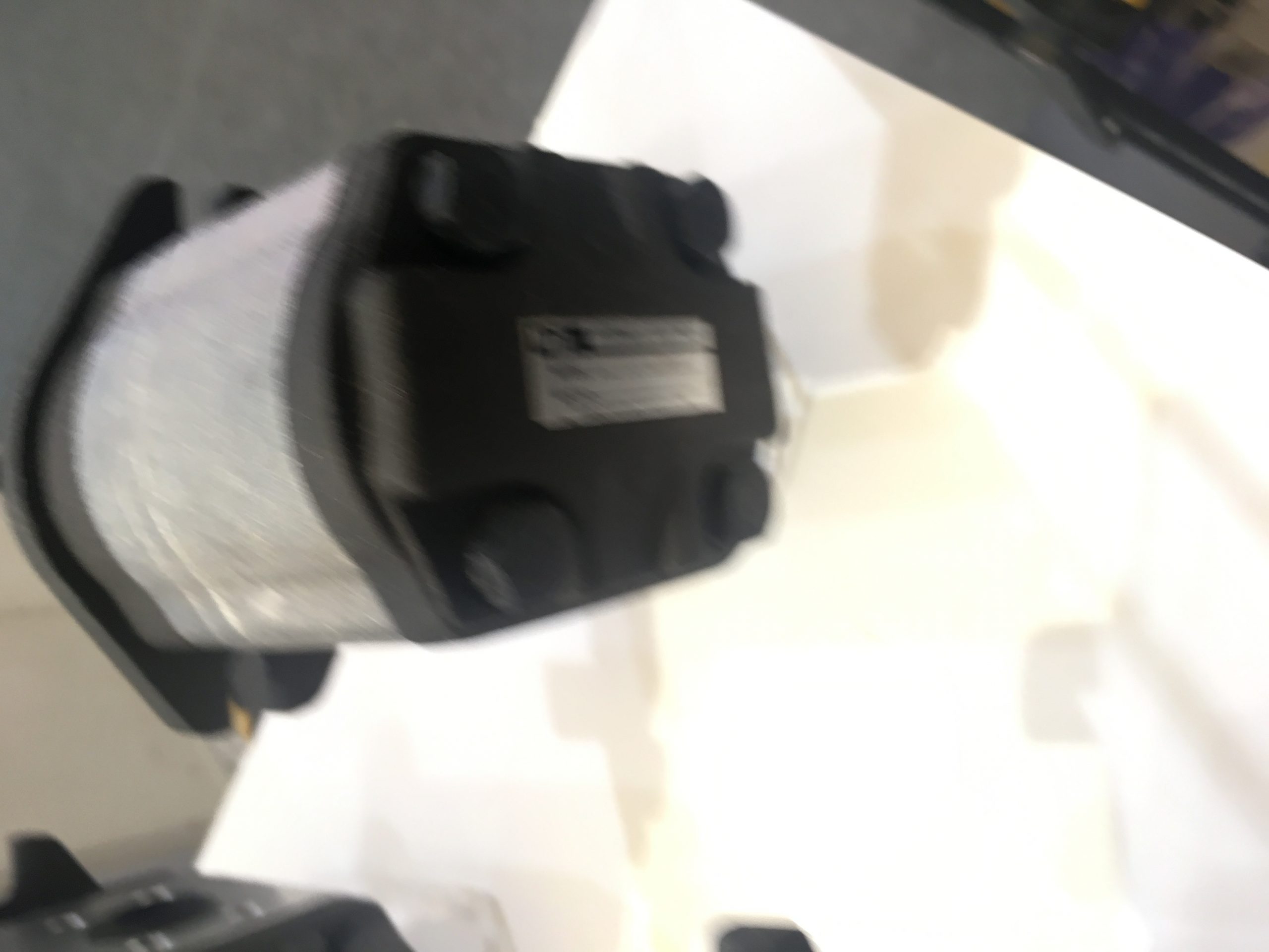 运行噪声异常时,CML叶片泵的安装与油液状态该怎么查?配图